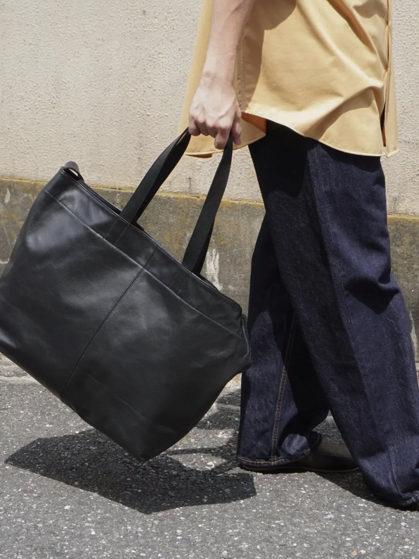 普遍的なLEATHER COLLECTION