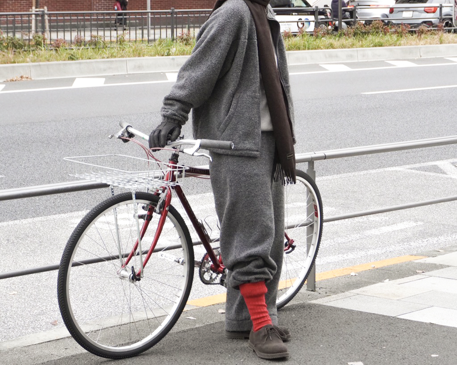 UNIVERSAL PRODUCTS. 25AW STAFF LOOK