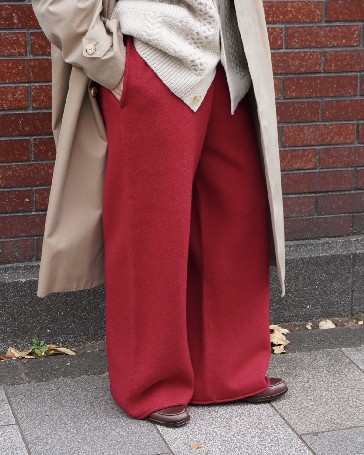 UNIVERSAL PRODUCTS. 25AW STAFF LOOK