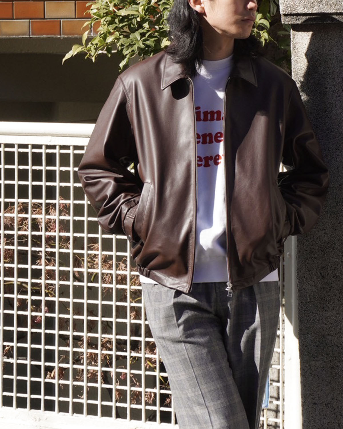 ユニバーサルのレザー