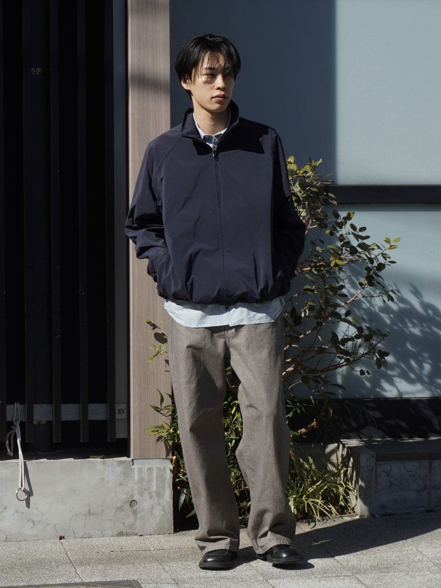 軽いね、このデニム